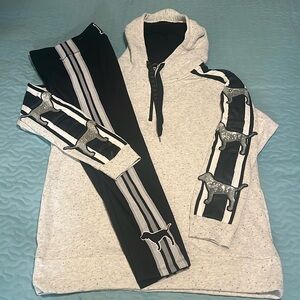 Pink Victoria’s Secret Set Hoodie and Leggings